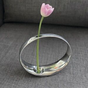 Vtg ‘09 NAMBE Neil Cohen Colab Globe Bud Polished Silver Sculptural Vase#0105262